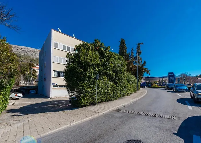 Apartment Lidija