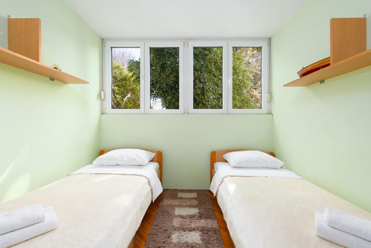 Apartament Lidija *