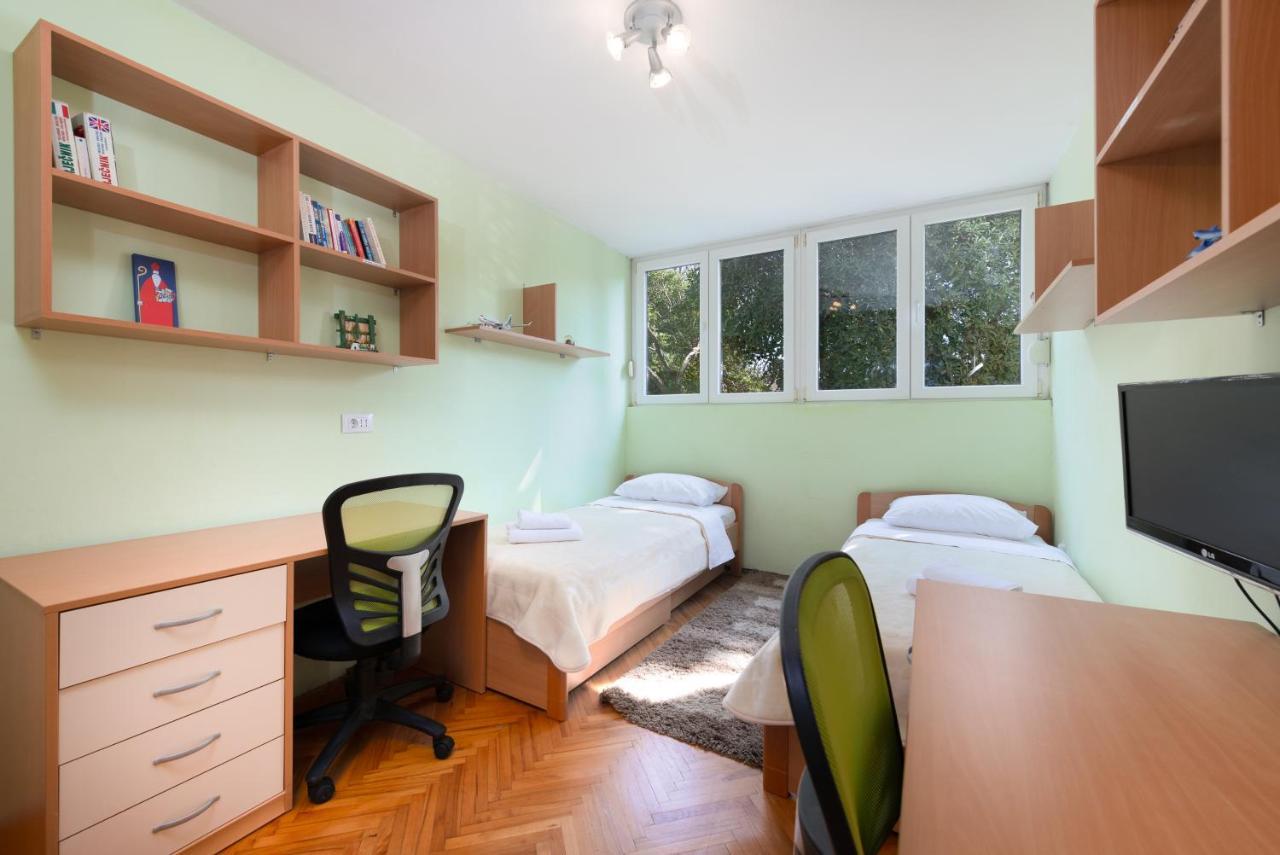 Apartament Lidija *
